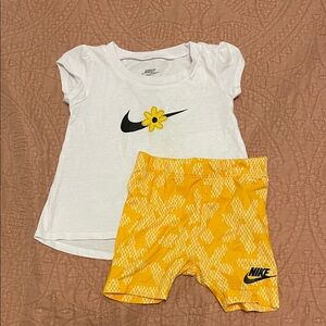 Nike Baby Girl Tshirt & Matching Shorts Set w/ Yellow Flower Accent - Size 24M